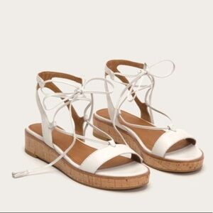 Frye Miranda White Gladiator Ankle Lace up Sandals SIZE 5.5